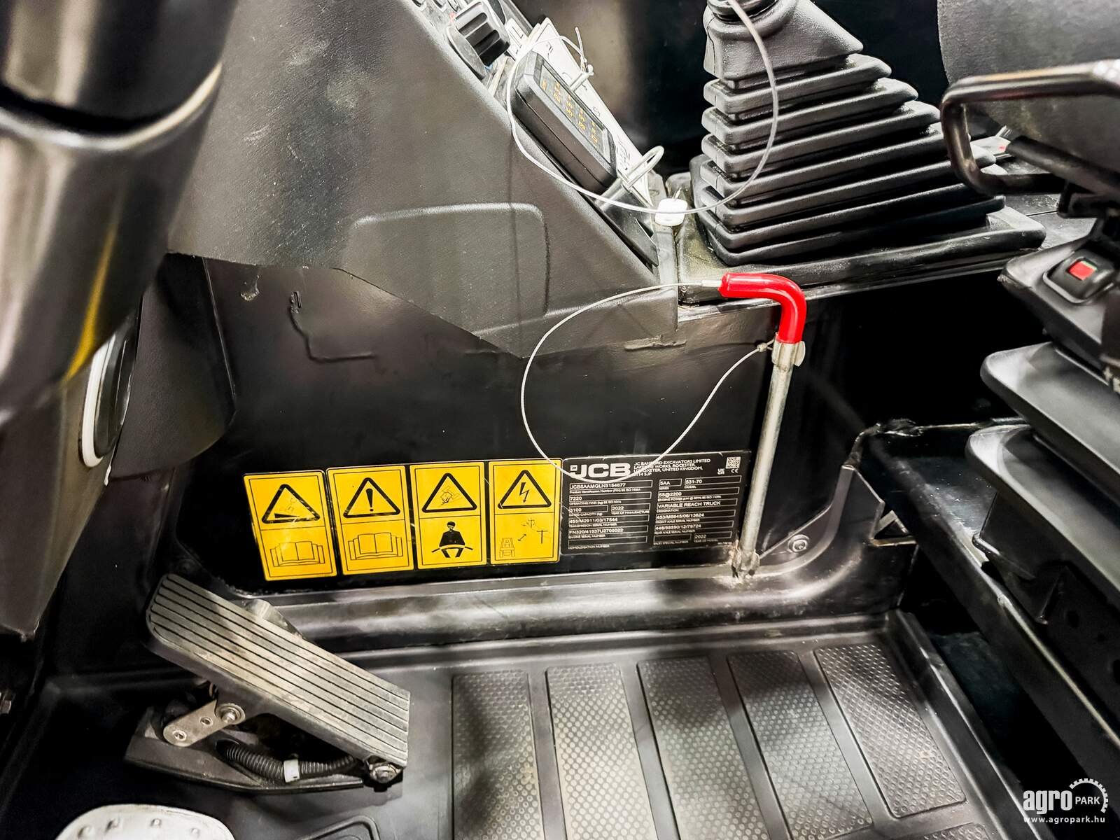 Teleskopstapler типа JCB 531-70, Gebrauchtmaschine в Csengele (Фотография 24)