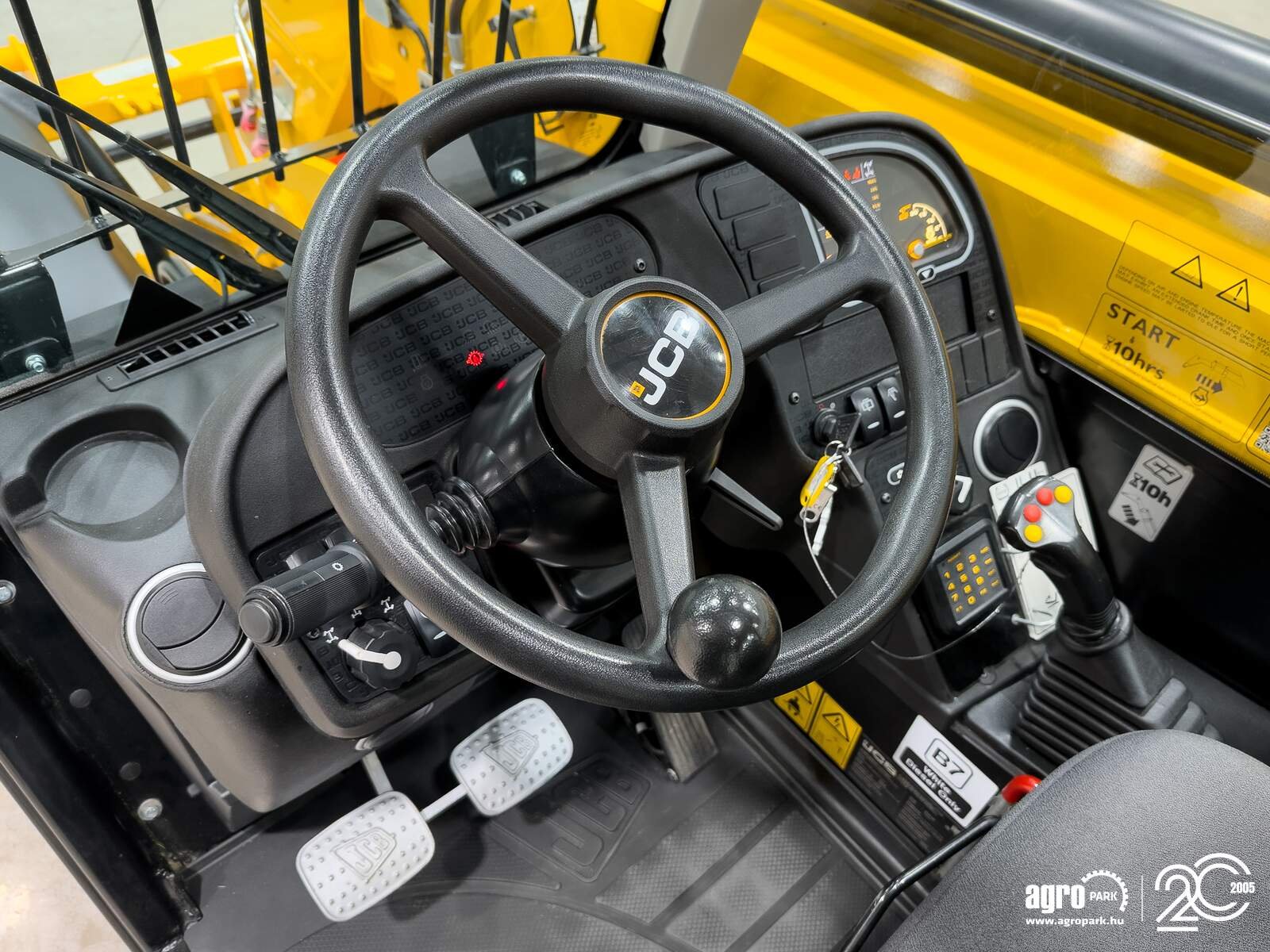 Teleskopstapler des Typs JCB 535-95, Gebrauchtmaschine in Csengele (Bild 14)