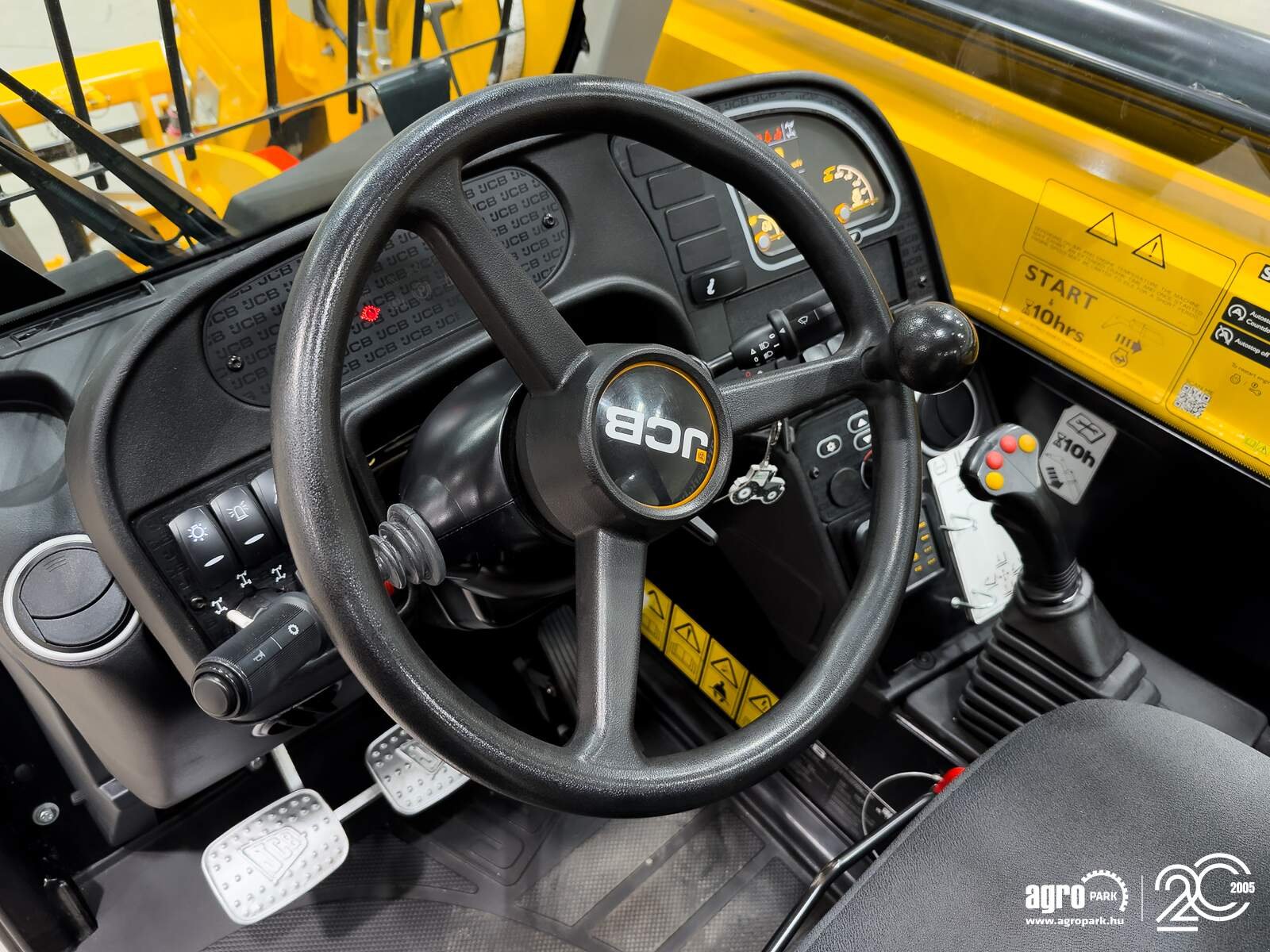 Teleskopstapler des Typs JCB 535-95, Gebrauchtmaschine in Csengele (Bild 14)