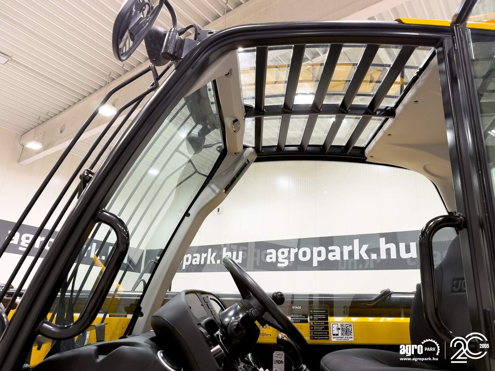 Teleskopstapler des Typs JCB 535-95, Gebrauchtmaschine in Csengele (Bild 24)