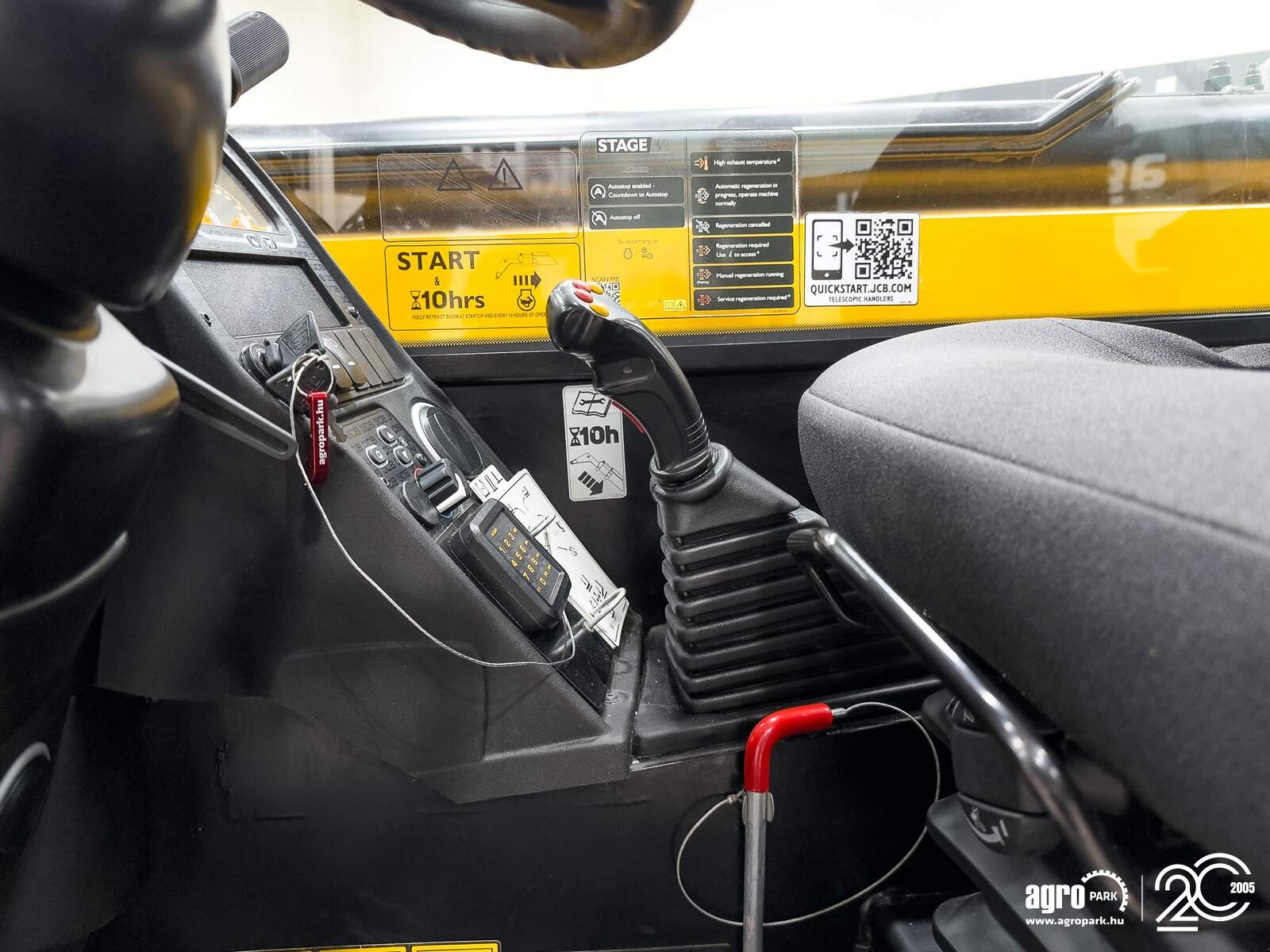 Teleskopstapler des Typs JCB 535-95, Gebrauchtmaschine in Csengele (Bild 13)