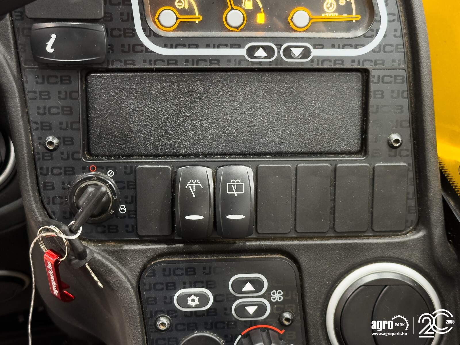 Teleskopstapler des Typs JCB 535-95, Gebrauchtmaschine in Csengele (Bild 17)