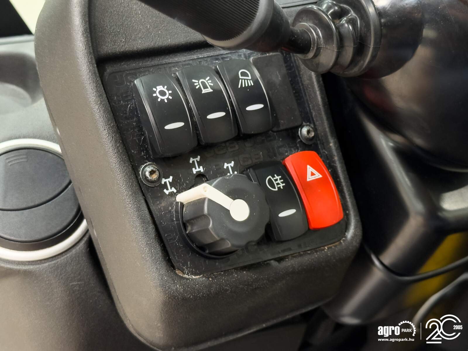 Teleskopstapler des Typs JCB 535-95, Gebrauchtmaschine in Csengele (Bild 21)