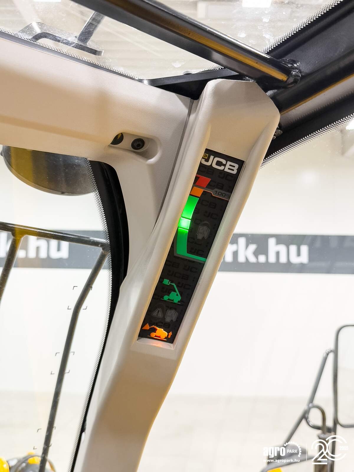 Teleskopstapler des Typs JCB 535-95, Gebrauchtmaschine in Csengele (Bild 22)