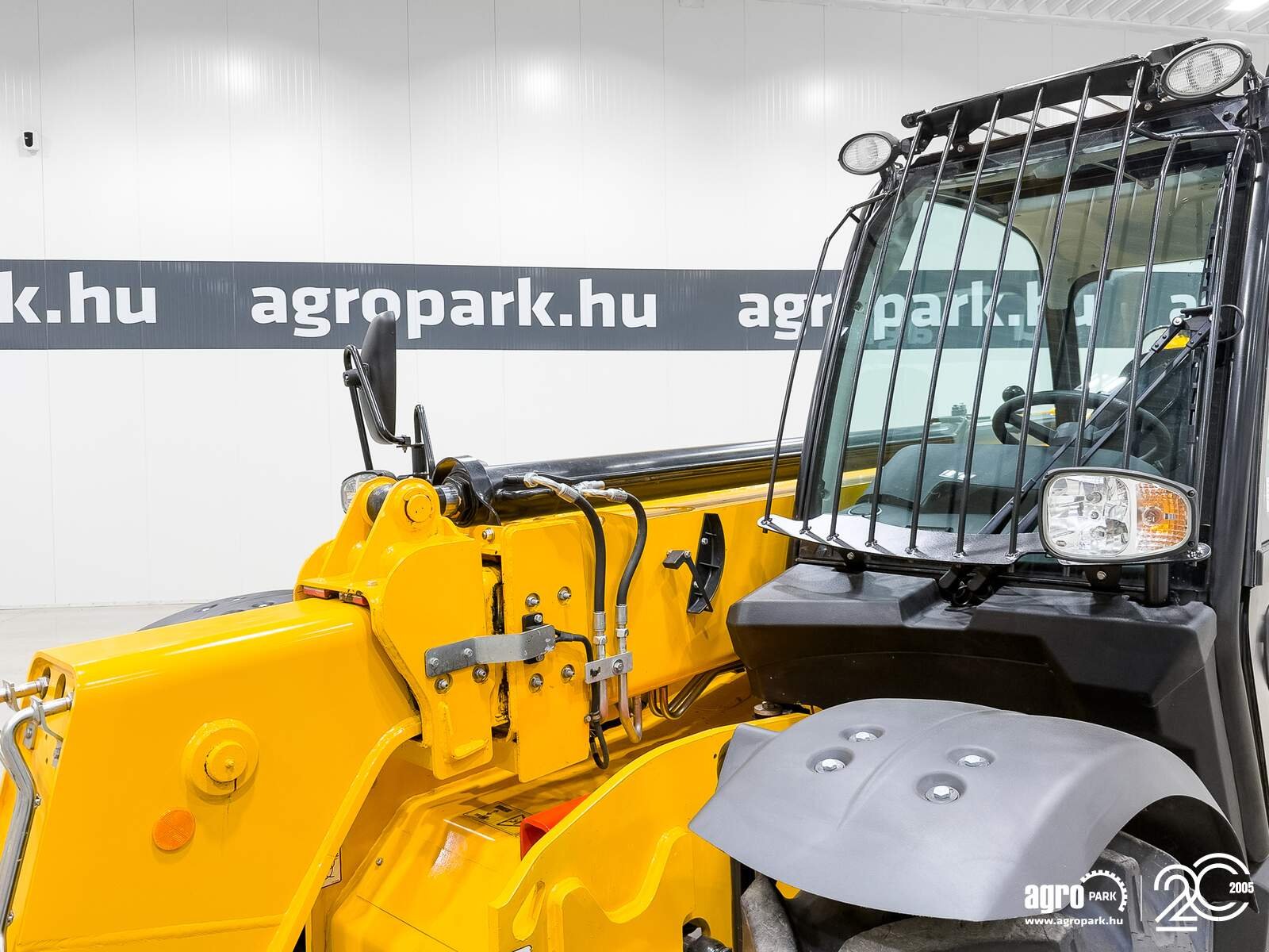 Teleskopstapler des Typs JCB 535-95, Gebrauchtmaschine in Csengele (Bild 28)