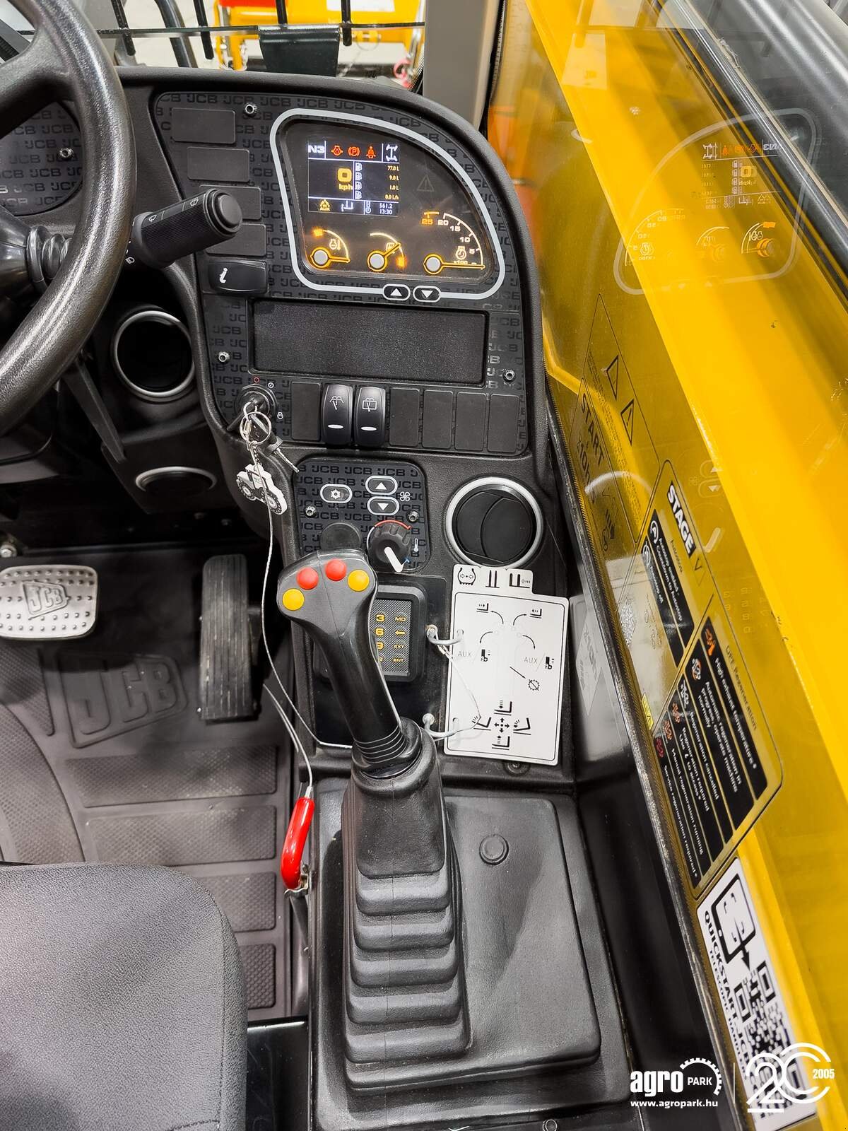 Teleskopstapler des Typs JCB 535-95, Gebrauchtmaschine in Csengele (Bild 15)