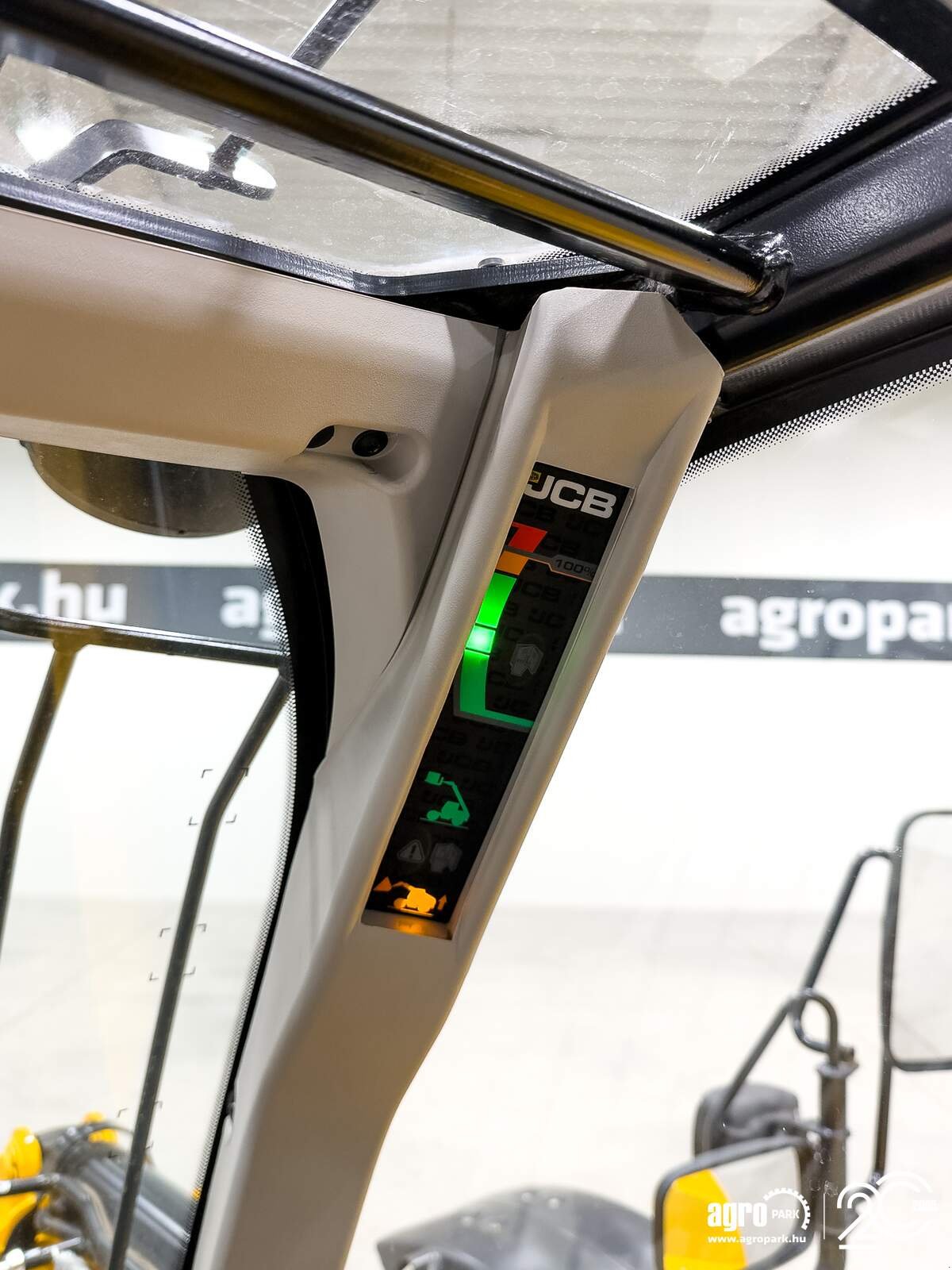 Teleskopstapler des Typs JCB 535-95, Gebrauchtmaschine in Csengele (Bild 23)