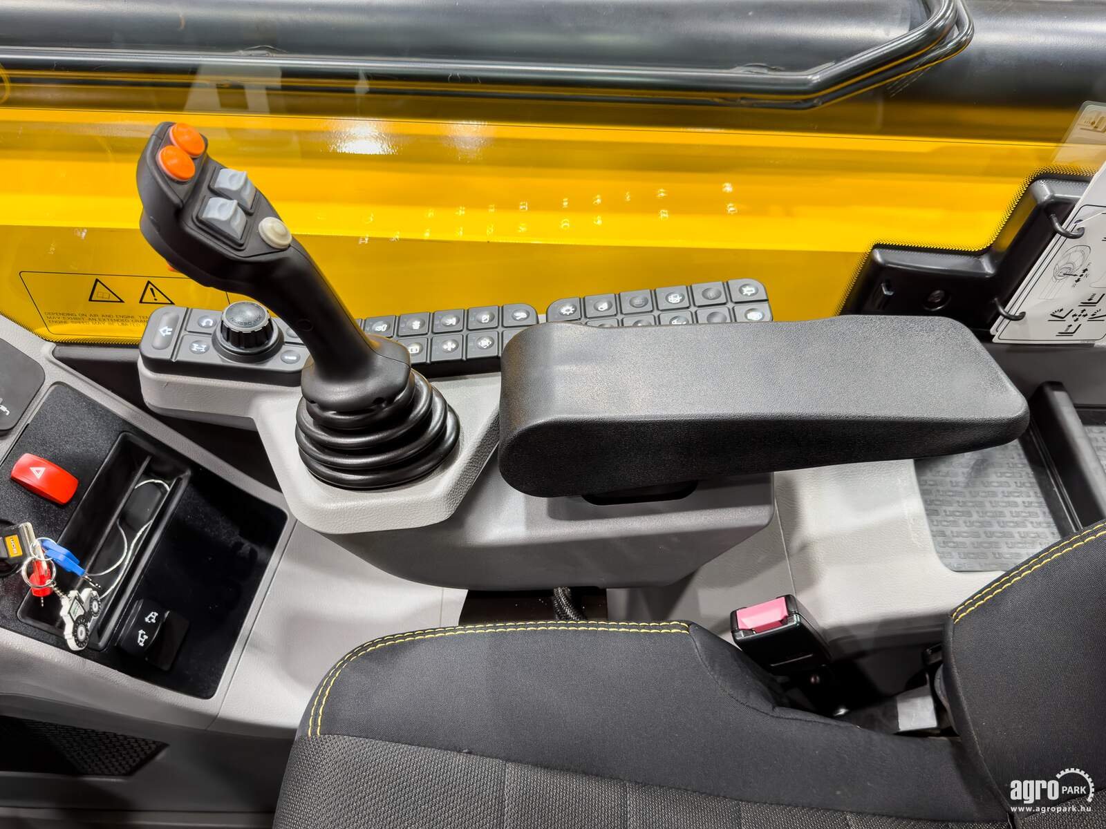 Teleskopstapler des Typs JCB 536-95 Agri Super PS6, Gebrauchtmaschine in Csengele (Bild 20)