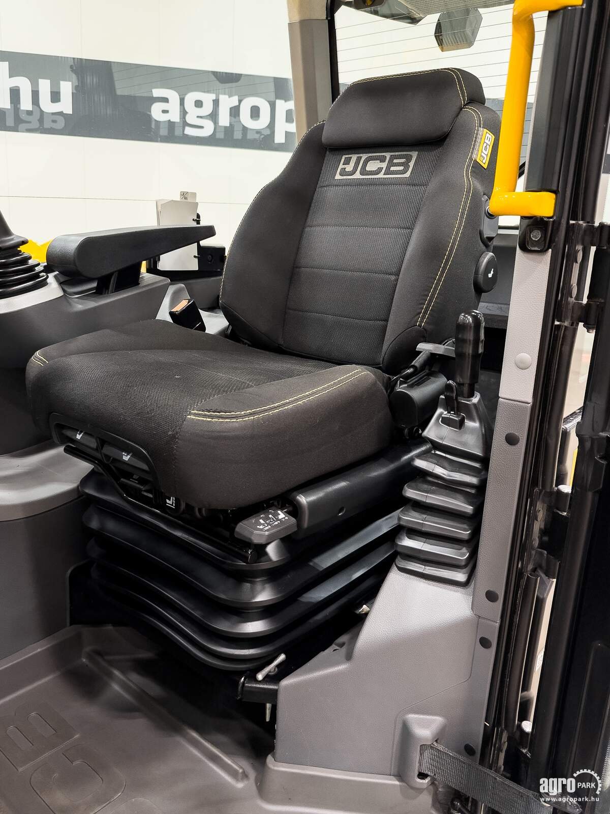 Teleskopstapler typu JCB 538-70 Agri Super PS6, Gebrauchtmaschine v Csengele (Obrázek 11)