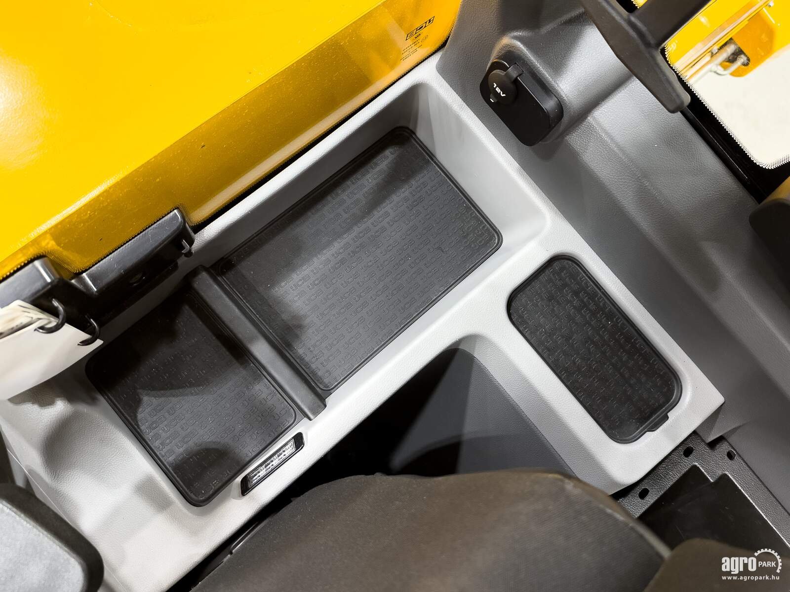 Teleskopstapler typu JCB 538-70 Agri Super PS6, Gebrauchtmaschine v Csengele (Obrázek 25)