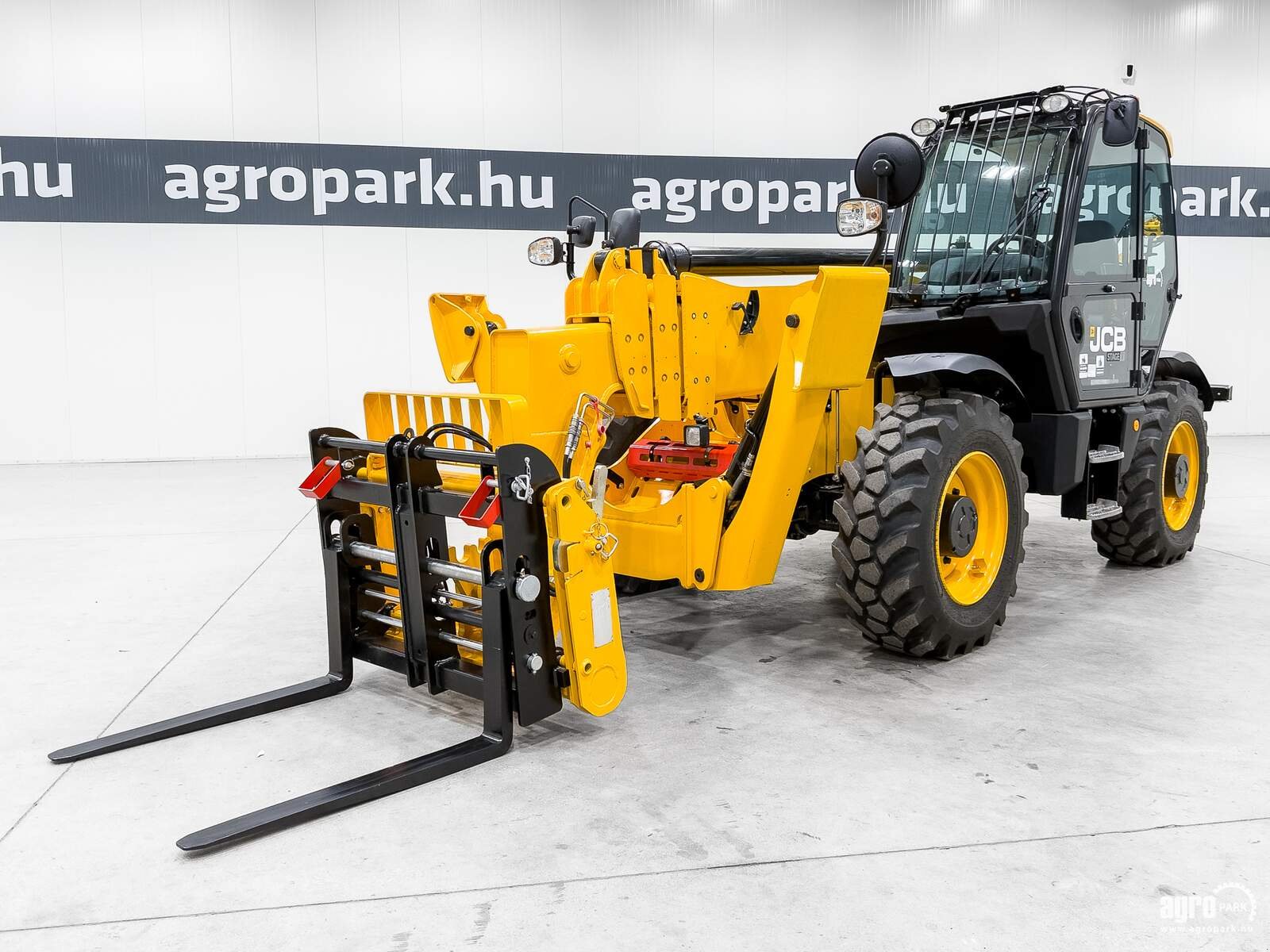 Teleskopstapler a típus JCB 540-170 Sway 17 m lifting height, 4.000 kg capacity, Joystick, air conditioner, pallet forks, Sway, hydraulic fork positioner, Gebrauchtmaschine ekkor: Csengele (Kép 1)