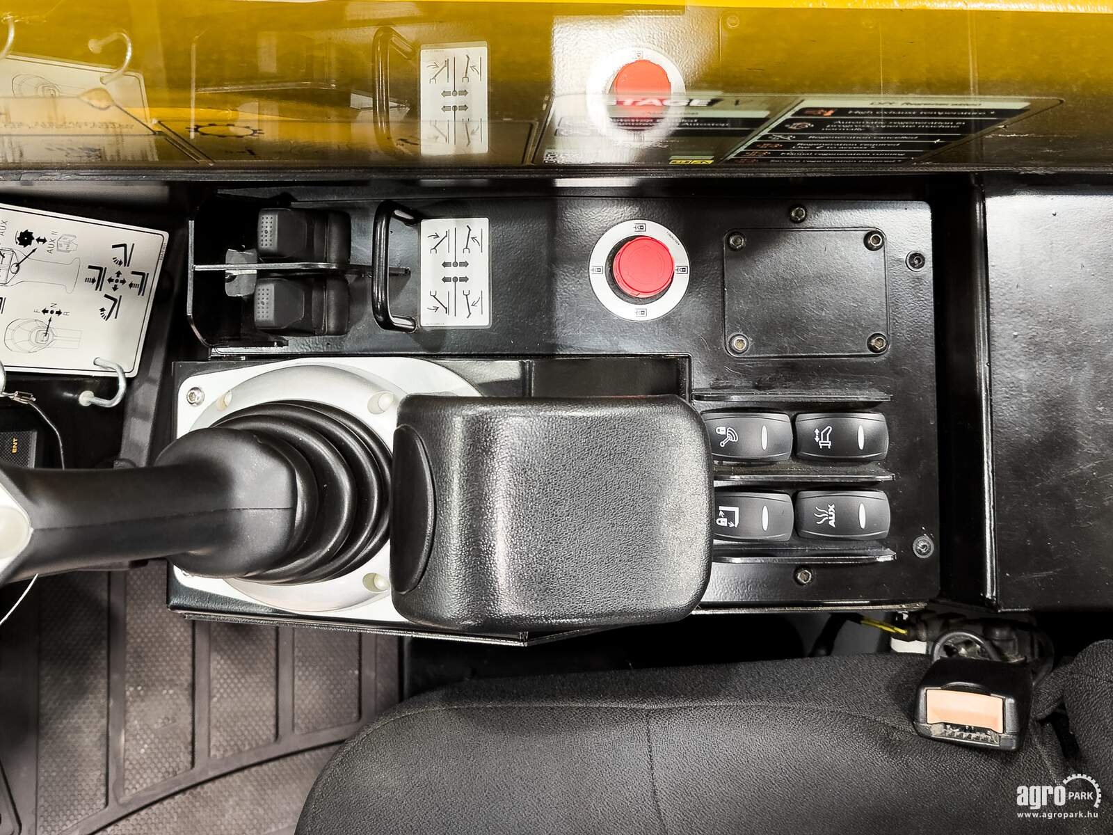 Teleskopstapler a típus JCB 540-170 Sway 17 m lifting height, 4.000 kg capacity, Joystick, air conditioner, pallet forks, Sway, hydraulic fork positioner, Gebrauchtmaschine ekkor: Csengele (Kép 22)