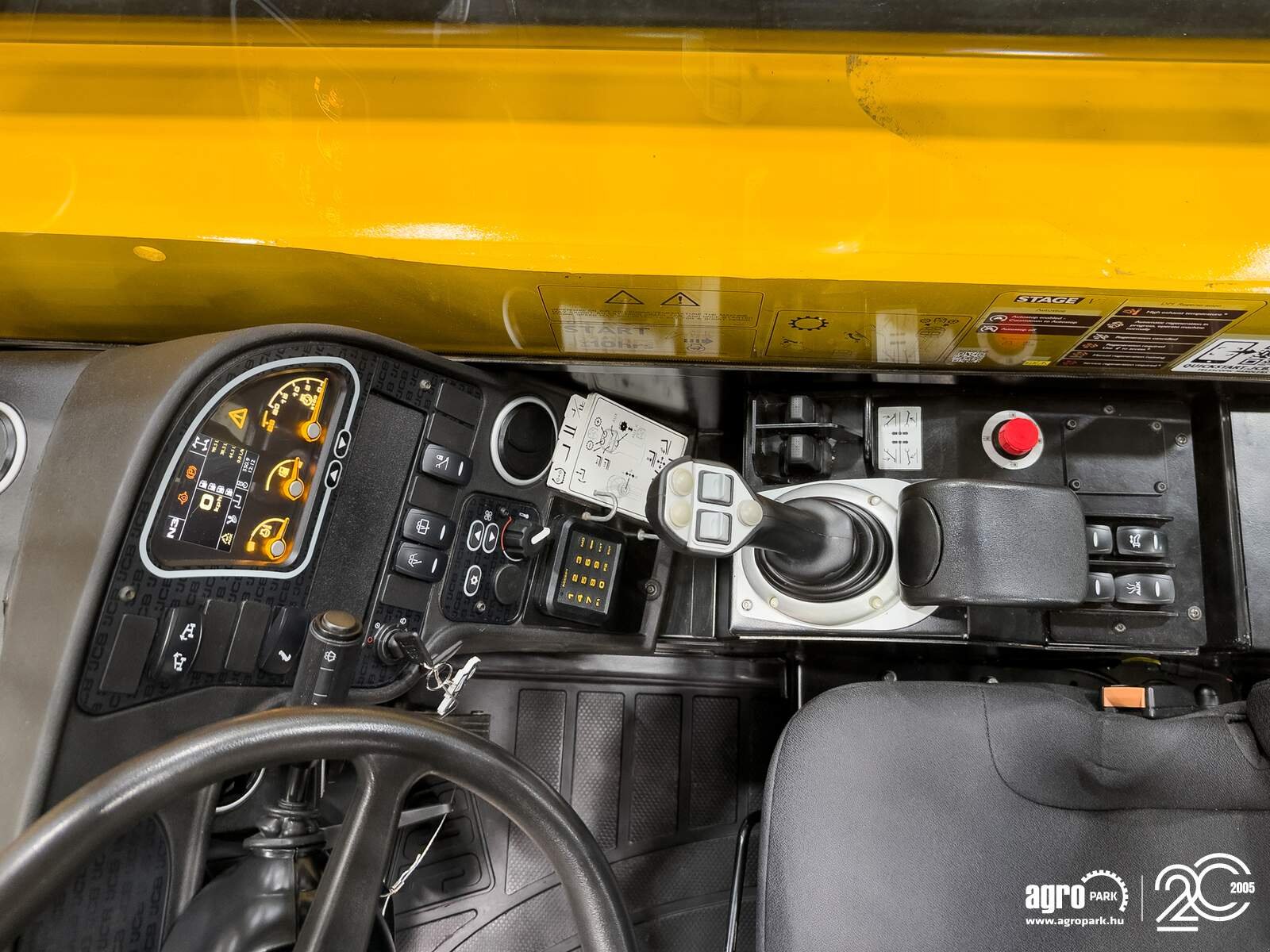 Teleskopstapler typu JCB 540-170 Sway telehandler, Joystick, air con, hydraulic shifting of the pallet forks, Gebrauchtmaschine v Csengele (Obrázek 9)