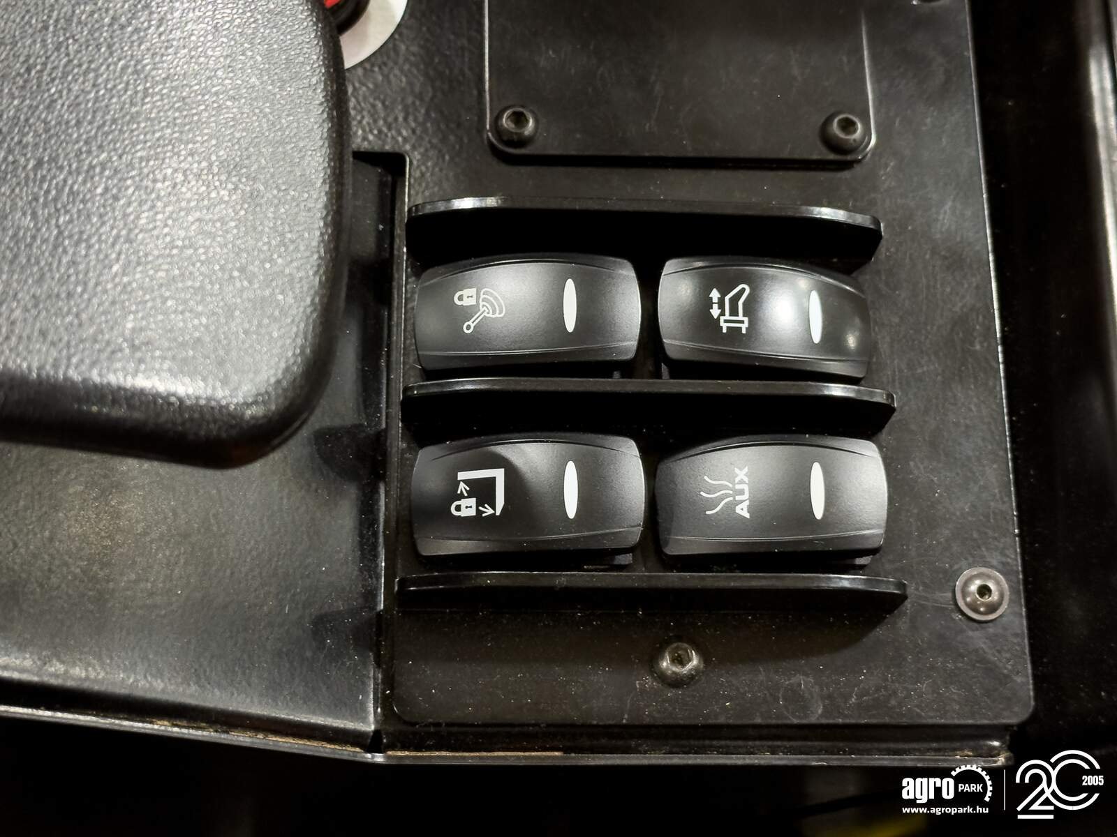 Teleskopstapler typu JCB 540-170 Sway telehandler, Joystick, air con, hydraulic shifting of the pallet forks, Gebrauchtmaschine v Csengele (Obrázek 23)