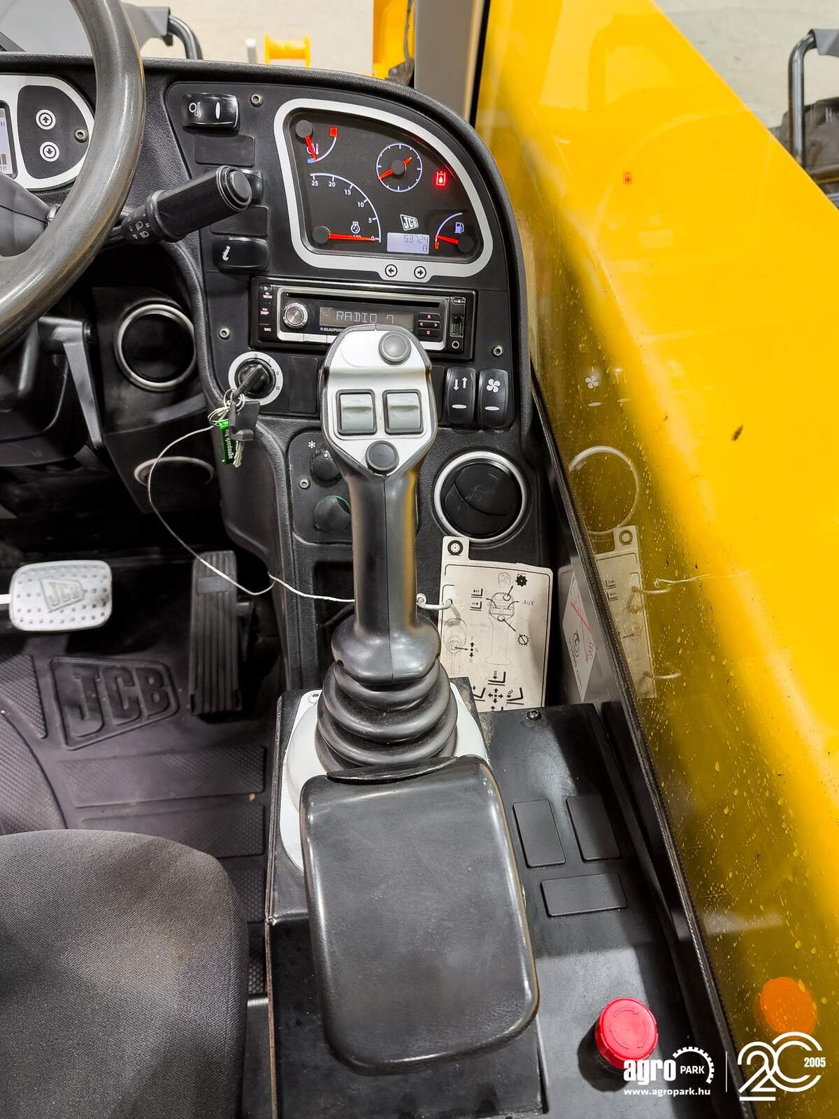 Teleskopstapler del tipo JCB 550-80 Agri Plus, Gebrauchtmaschine In Csengele (Immagine 17)