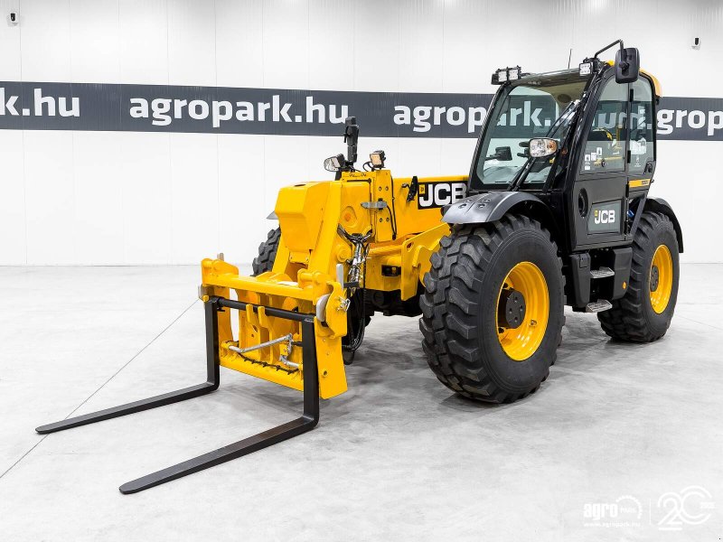 Teleskopstapler del tipo JCB 560-80 Agri Xtra 7,9 m lifting height, 6000 kg load capacity, DualTech VT, 40 km/h, air conditioner, SRS, pallet forks, central greasing, Gebrauchtmaschine In Csengele