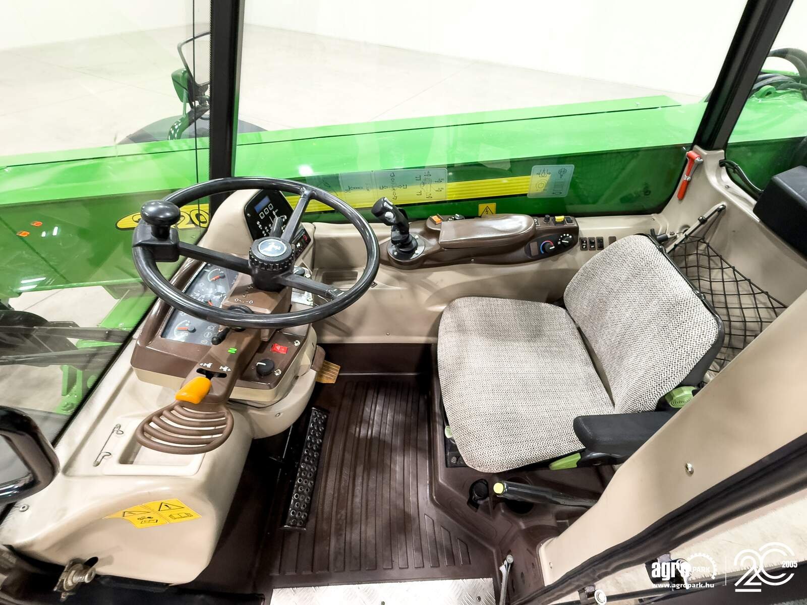 Teleskopstapler van het type John Deere 3420, Gebrauchtmaschine in Csengele (Foto 8)