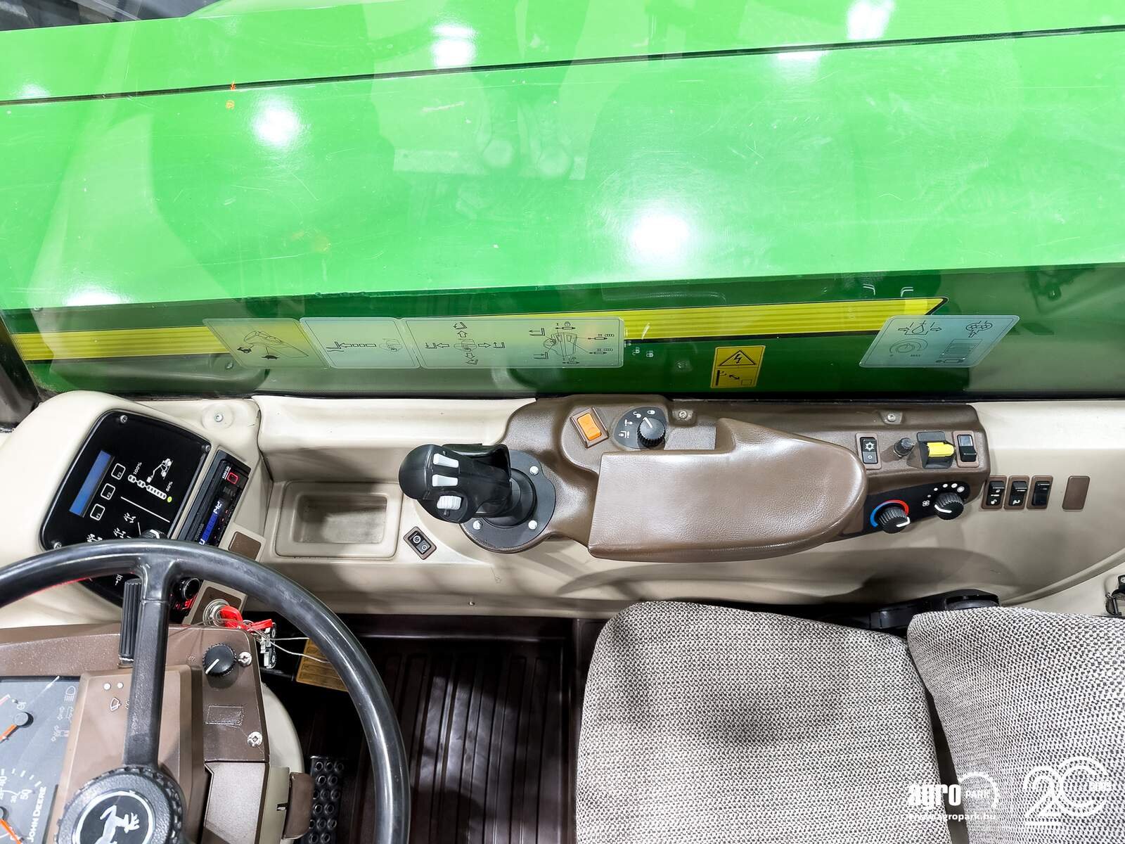 Teleskopstapler van het type John Deere 3420, Gebrauchtmaschine in Csengele (Foto 9)