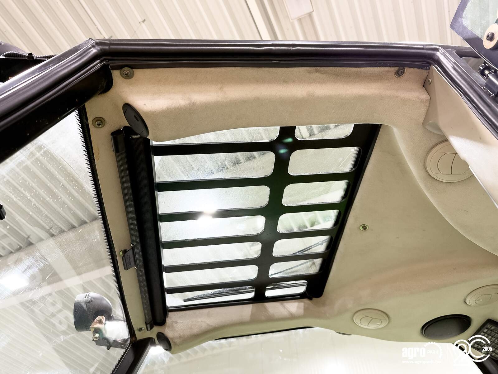 Teleskopstapler van het type John Deere 3420, Gebrauchtmaschine in Csengele (Foto 26)