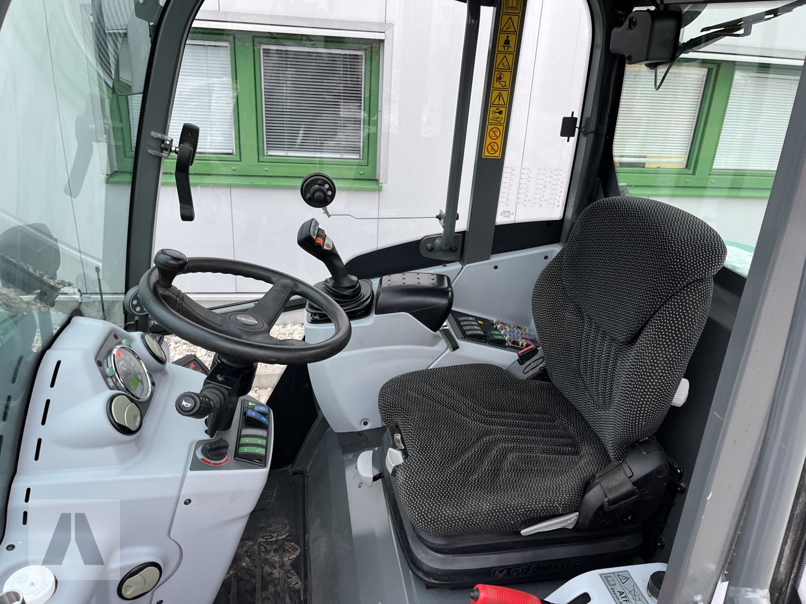 Teleskopstapler of the type Kramer KL 25.5T, Gebrauchtmaschine in Tettenweis I Karpfham (Picture 7)