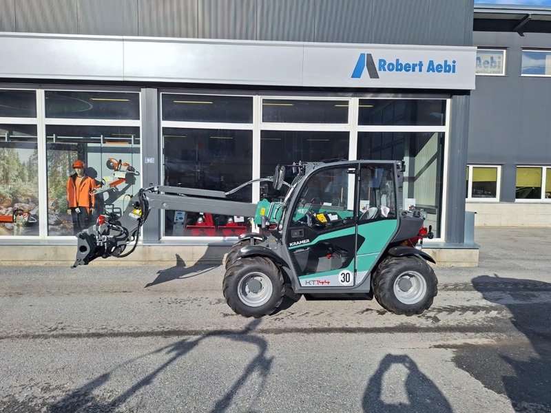 Teleskopstapler des Typs Kramer KT 144 KT144, Neumaschine in Susten (Bild 10)