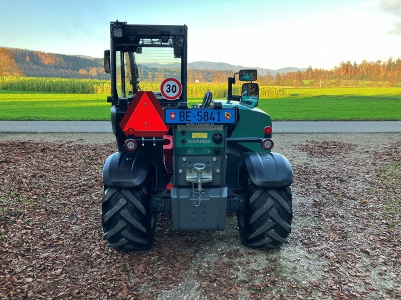 Teleskopstapler des Typs Kramer KT 144, Ausstellungsmaschine in Schwarzhäusern (Bild 4)
