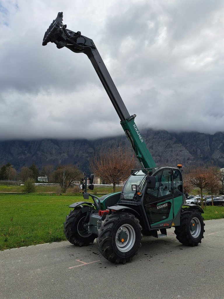 Teleskopstapler des Typs Kramer KT276, Neumaschine in Landquart (Bild 5)
