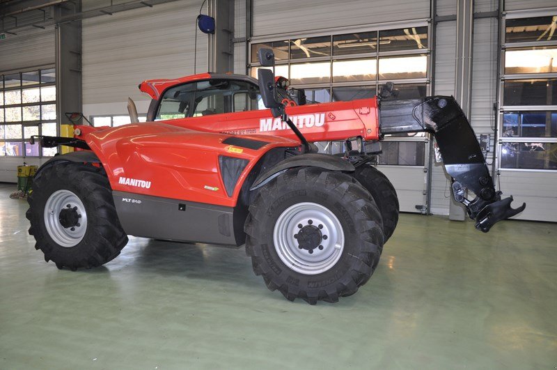 Teleskopstapler des Typs Manitou MLT840, Gebrauchtmaschine in Grolley (Bild 2)