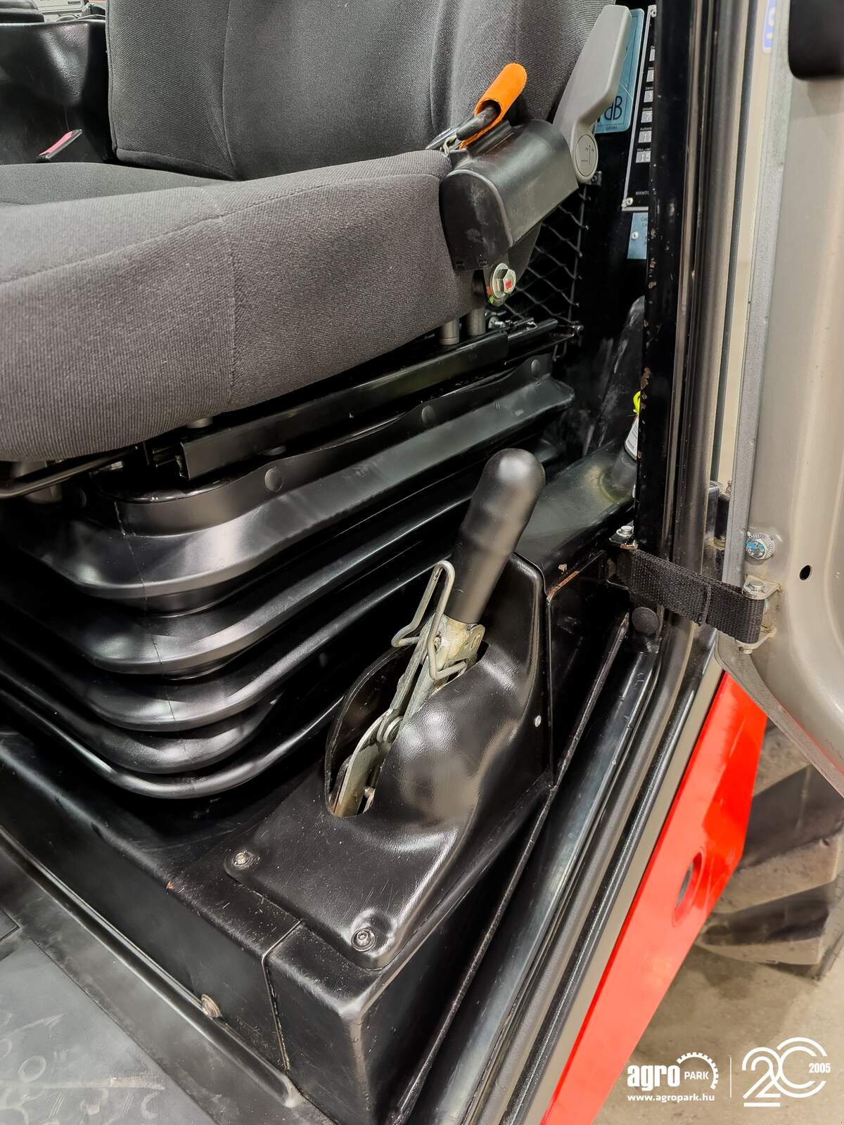 Teleskopstapler of the type Manitou MT 933, Gebrauchtmaschine in Csengele (Picture 12)