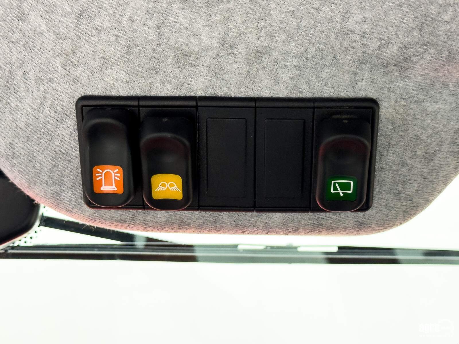 Teleskopstapler типа Manitou MT933, Gebrauchtmaschine в Csengele (Фотография 28)