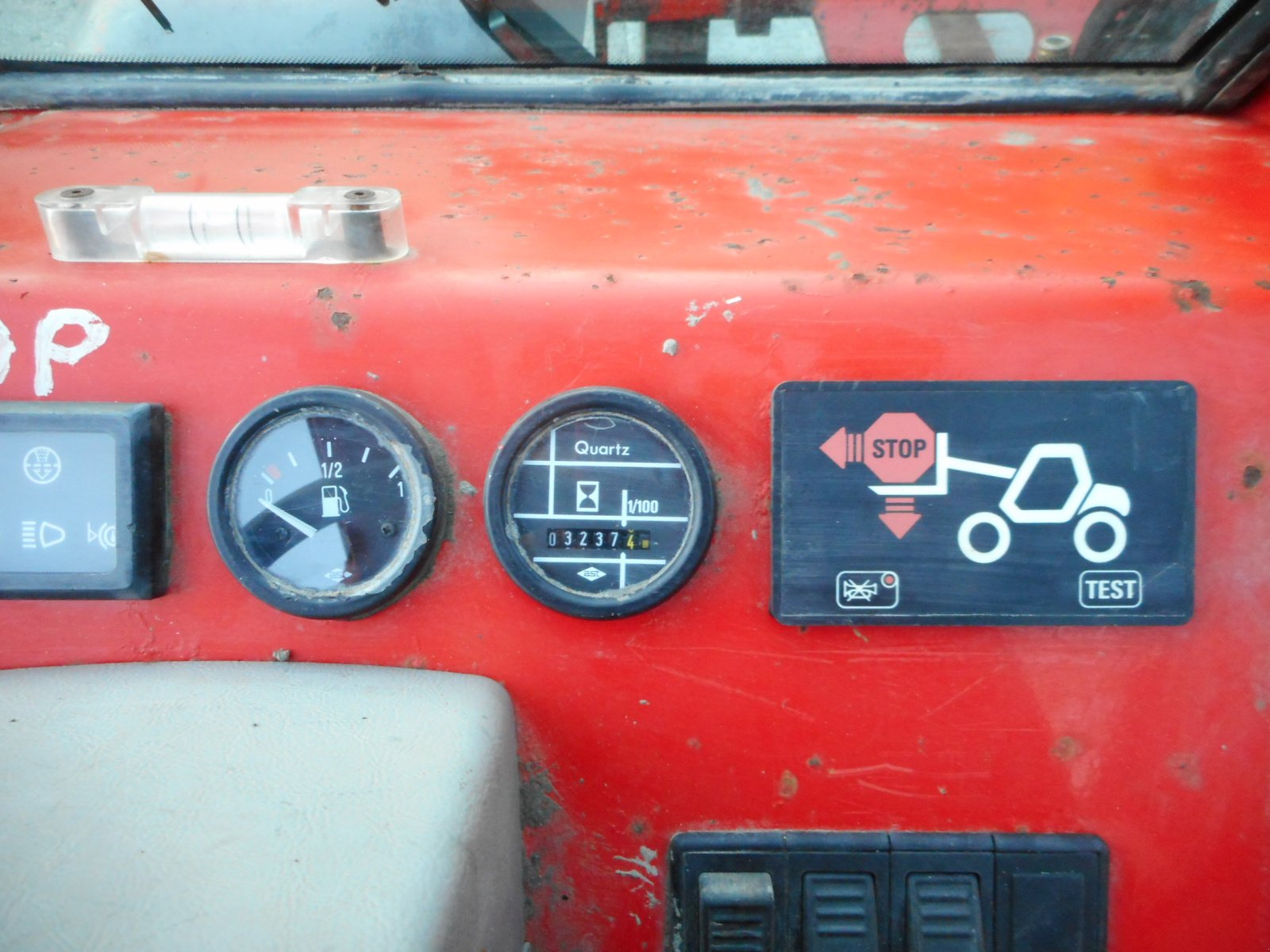 Teleskopstapler des Typs Manitou SLT415E, Gebrauchtmaschine in St. Nikolai ob Draßling (Bild 9)