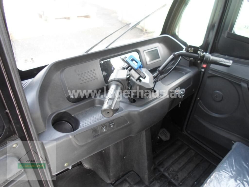 Teleskopstapler des Typs Sonstige E-TUK TUK MIT KABINE UND KASTEN, Neumaschine in Ottensheim (Bild 10)