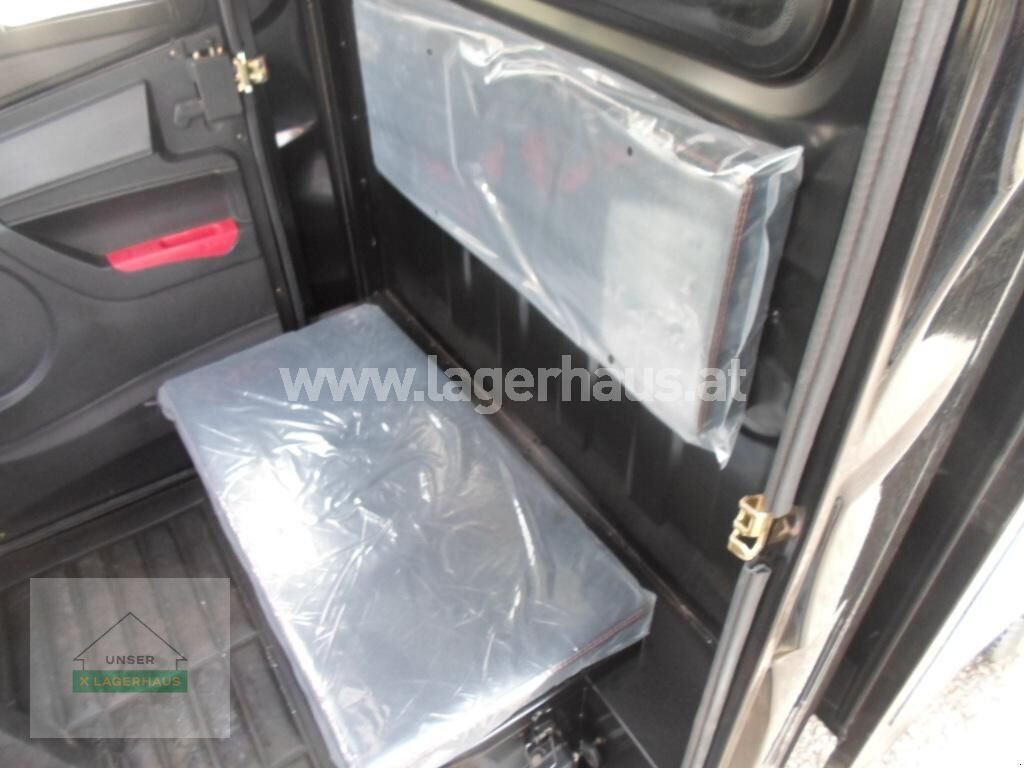 Teleskopstapler des Typs Sonstige E-TUK TUK MIT KABINE UND KASTEN, Neumaschine in Ottensheim (Bild 11)