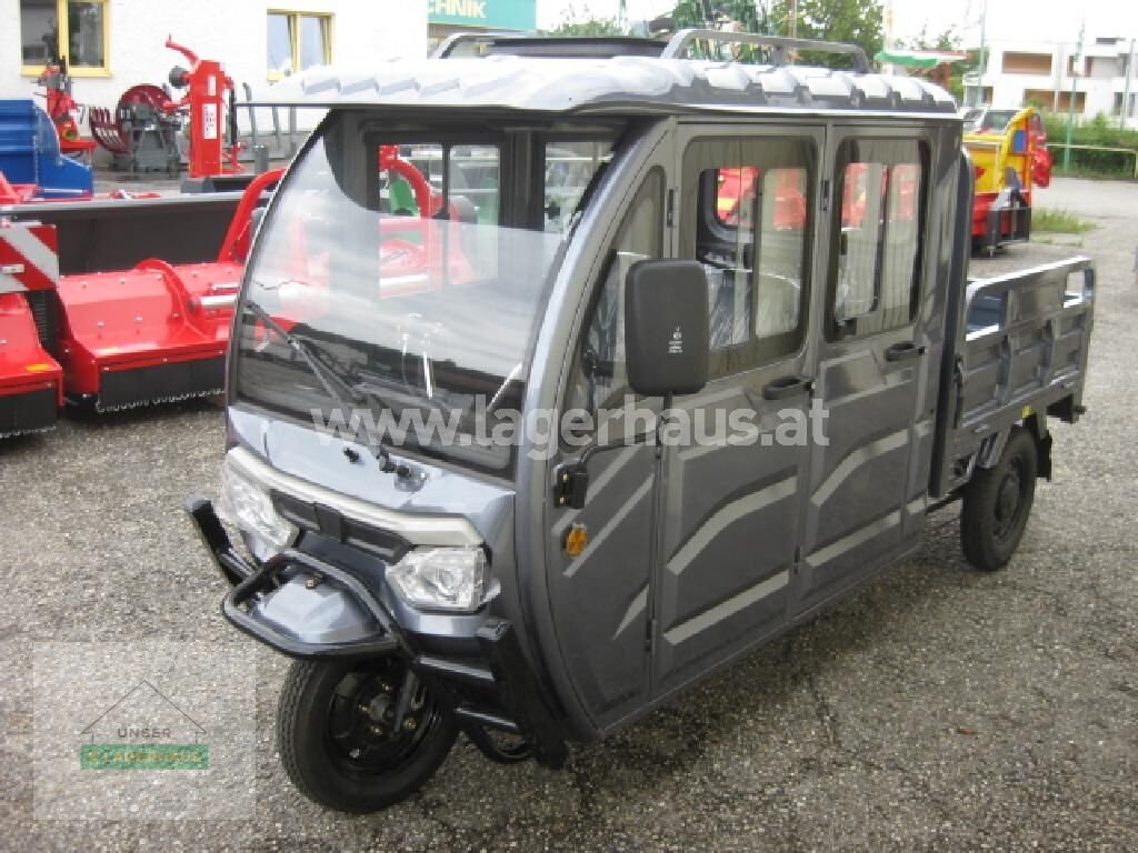 Teleskopstapler typu Sonstige MEGA CAB, Gebrauchtmaschine v Ottensheim (Obrázek 8)