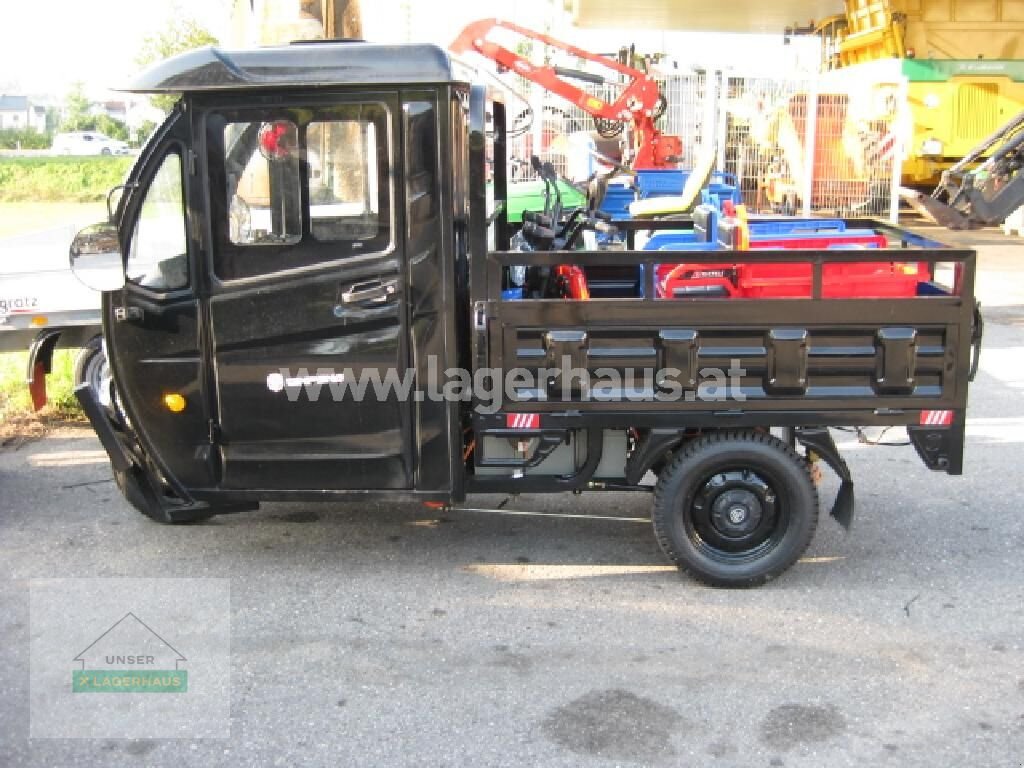 Teleskopstapler of the type Sonstige TUK TUK CARGO CAB, Neumaschine in Ottensheim (Picture 2)