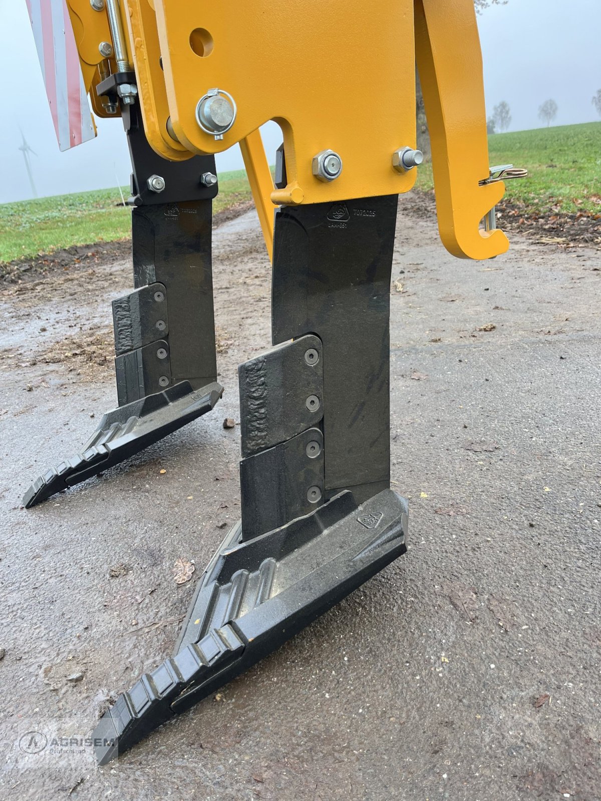 Tiefenlockerer des Typs Agrisem Combiplow Platinum BC, Neumaschine in Römstedt (Bild 16)