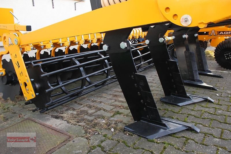 Tiefenlockerer des Typs Agrisem Cultiplow Platinum 3m, Neumaschine in Ostheim/Rhön (Bild 3)