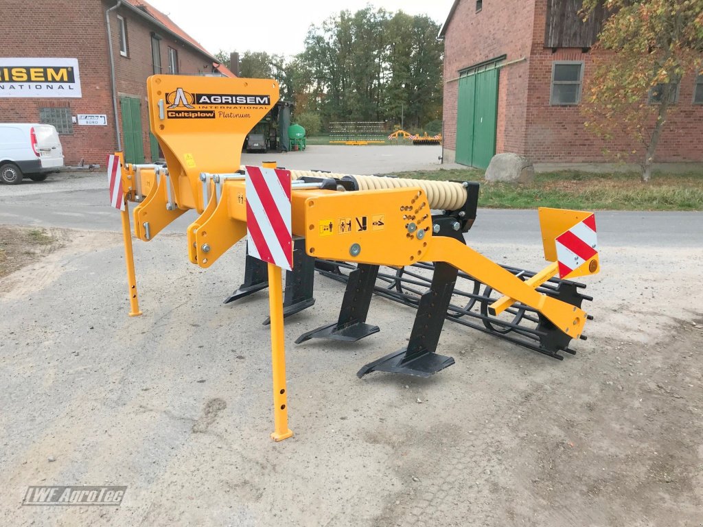 Tiefenlockerer des Typs Agrisem Cultiplow Platinum SR, Neumaschine in Römstedt (Bild 12)