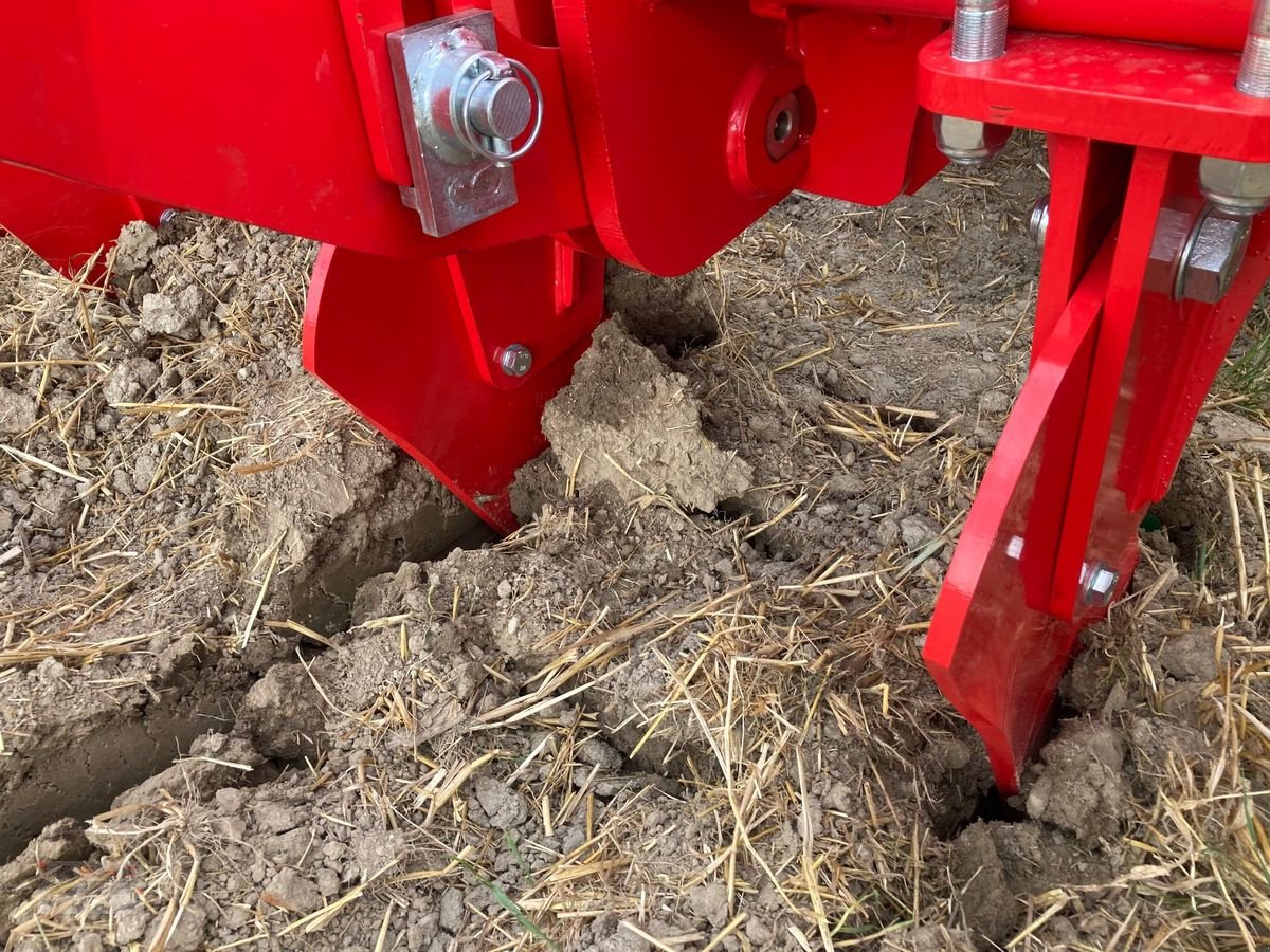 Tiefenlockerer of the type Agro-Masz Duro 30/6-Untergrundlockerer-NEU, Neumaschine in Eberschwang (Picture 19)