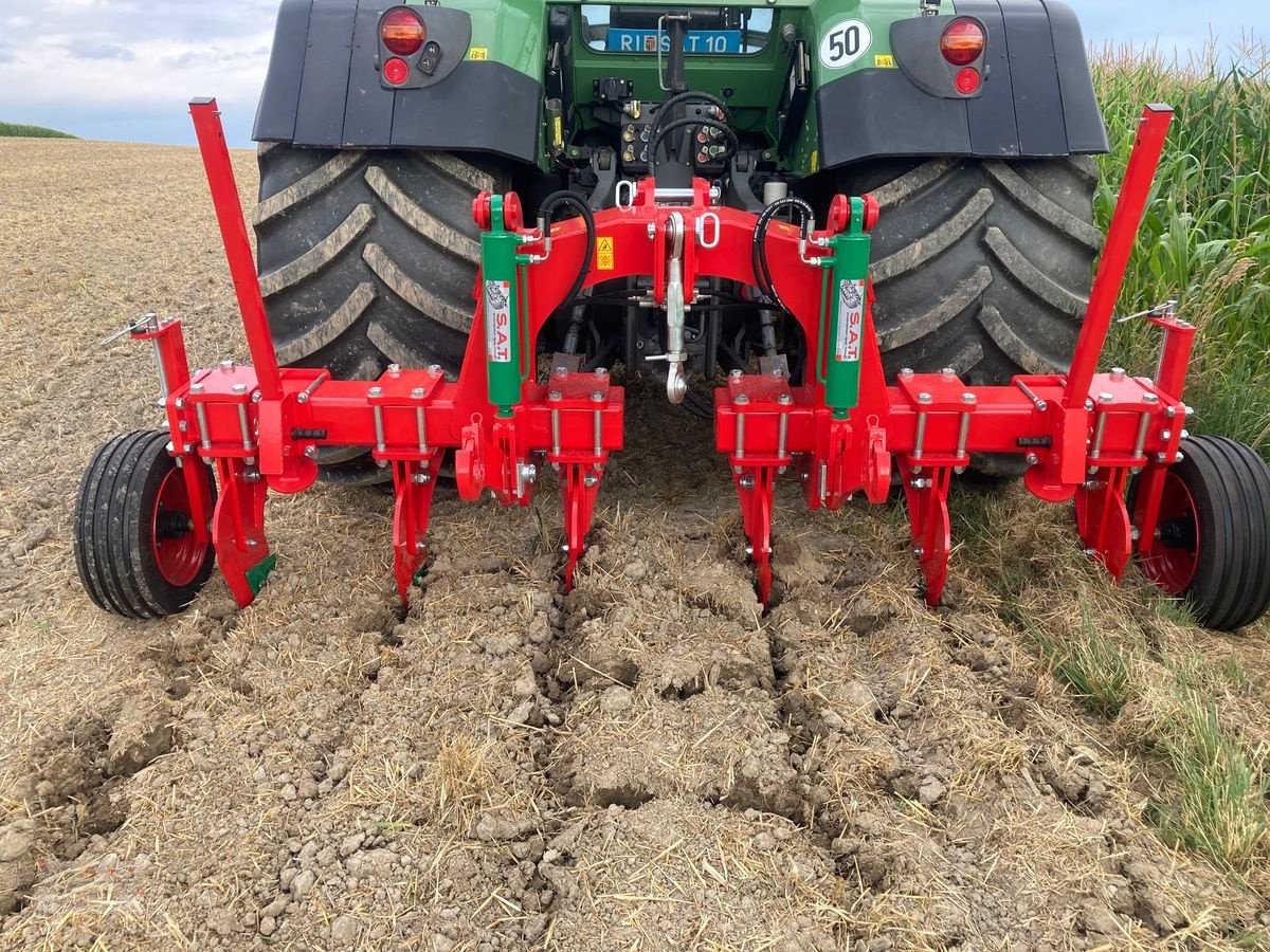 Tiefenlockerer of the type Agro-Masz Duro 30/6-Untergrundlockerer-NEU, Neumaschine in Eberschwang (Picture 17)