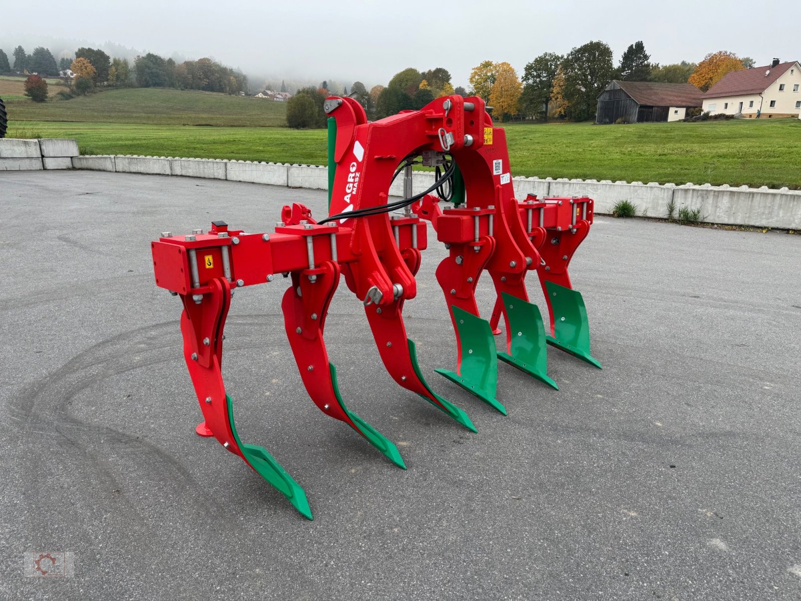 Tiefenlockerer typu Agro-Masz Duro 30 6 Zahn 55cm Tiefengrubber Tiefenlockerer, Neumaschine v Tiefenbach (Obrázek 1)