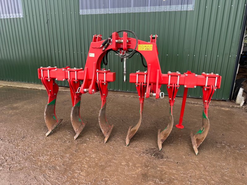 Tiefenlockerer des Typs Agro-Masz Duro 30, Gebrauchtmaschine in Schweringen (Bild 1)