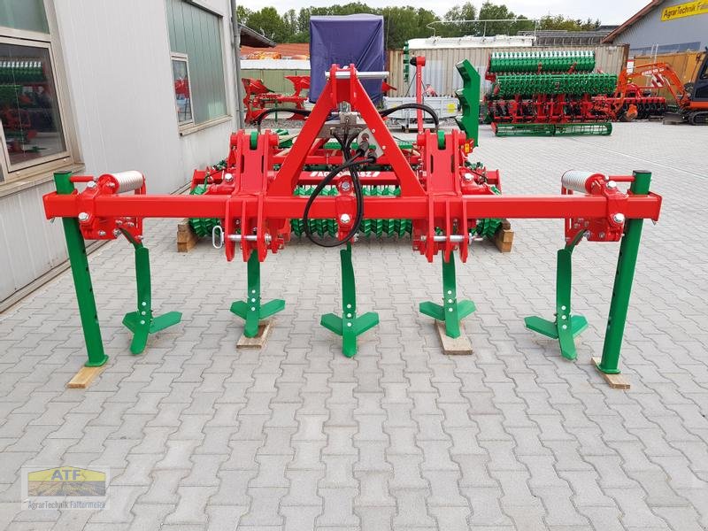 Tiefenlockerer des Typs Agro-Masz DURO L 30, Neumaschine in Teublitz (Bild 2)