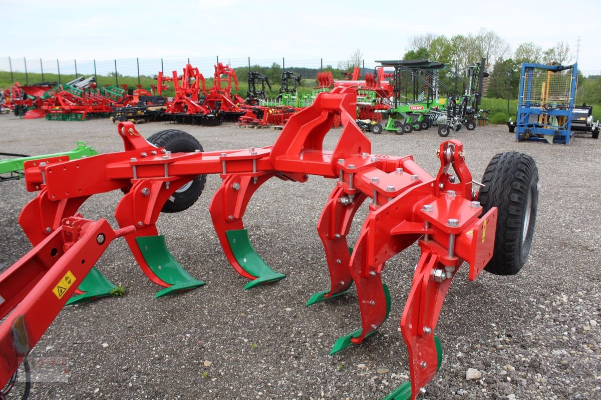 Tiefenlockerer of the type Agro-Masz Duro V 30/6-Untergrundlockerer-NEU, Neumaschine in Eberschwang (Picture 5)