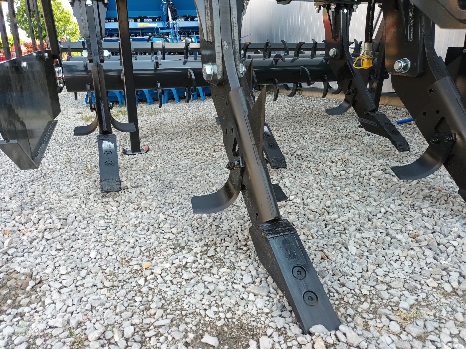 Tiefenlockerer des Typs Agroland Mahit, Neumaschine in Aresing (Bild 4)