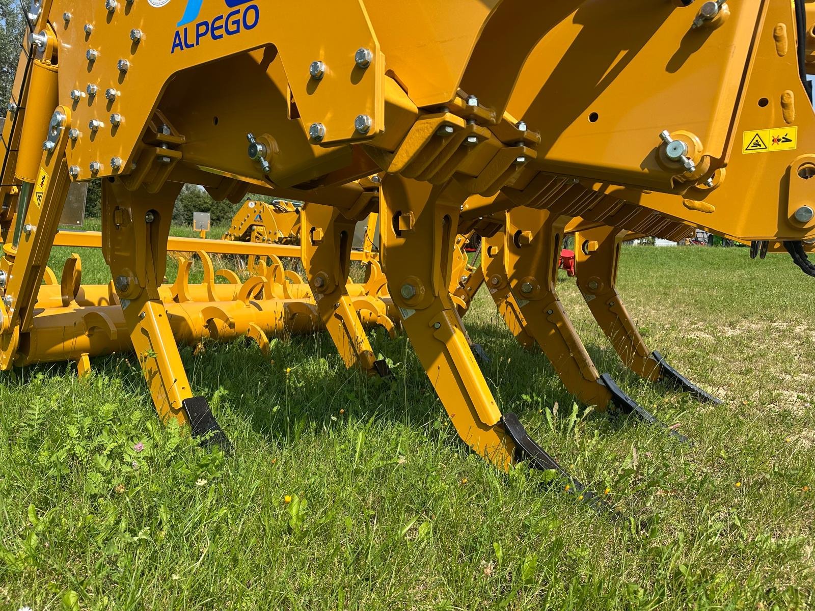 Tiefenlockerer of the type Alpego Skat S2, Neumaschine in Klempau (Picture 6)