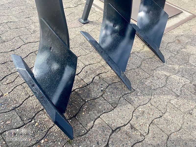 Tiefenlockerer des Typs Bremer Maschinenbau PARALL PS 6 mit hydraulischem Heckkuppler, Neumaschine in Asendorf (Bild 17)