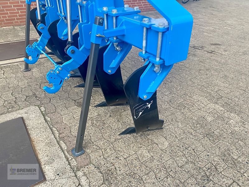Tiefenlockerer des Typs Bremer Maschinenbau PARALL PS 6 mit hydraulischem Heckkuppler, Neumaschine in Asendorf (Bild 11)