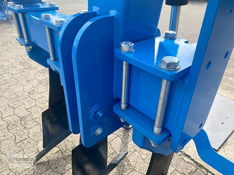 Tiefenlockerer des Typs Bremer Maschinenbau PARALL PS 6 mit hydraulischem Heckkuppler, Neumaschine in Asendorf (Bild 19)