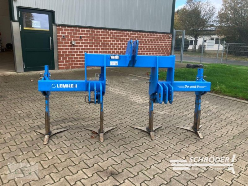 Tiefenlockerer des Typs Lemken DOLOMIT 9/300 TIEFENLOCKERER, Gebrauchtmaschine in Twistringen (Bild 1)